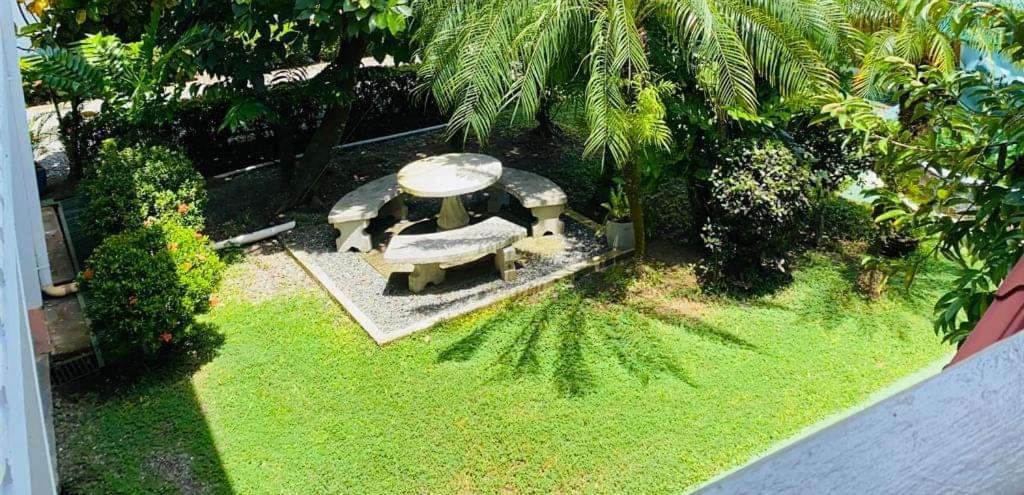 Hospedaje Quepos Exteriör bild