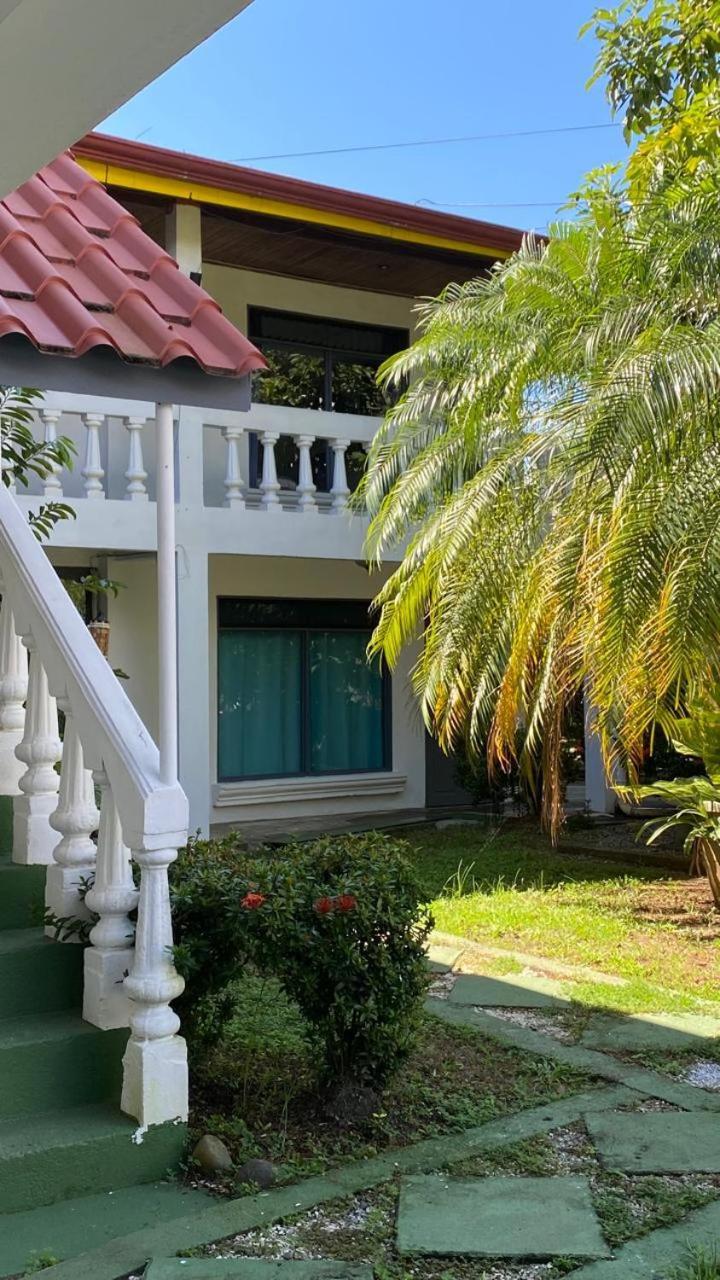 Hospedaje Quepos Exteriör bild